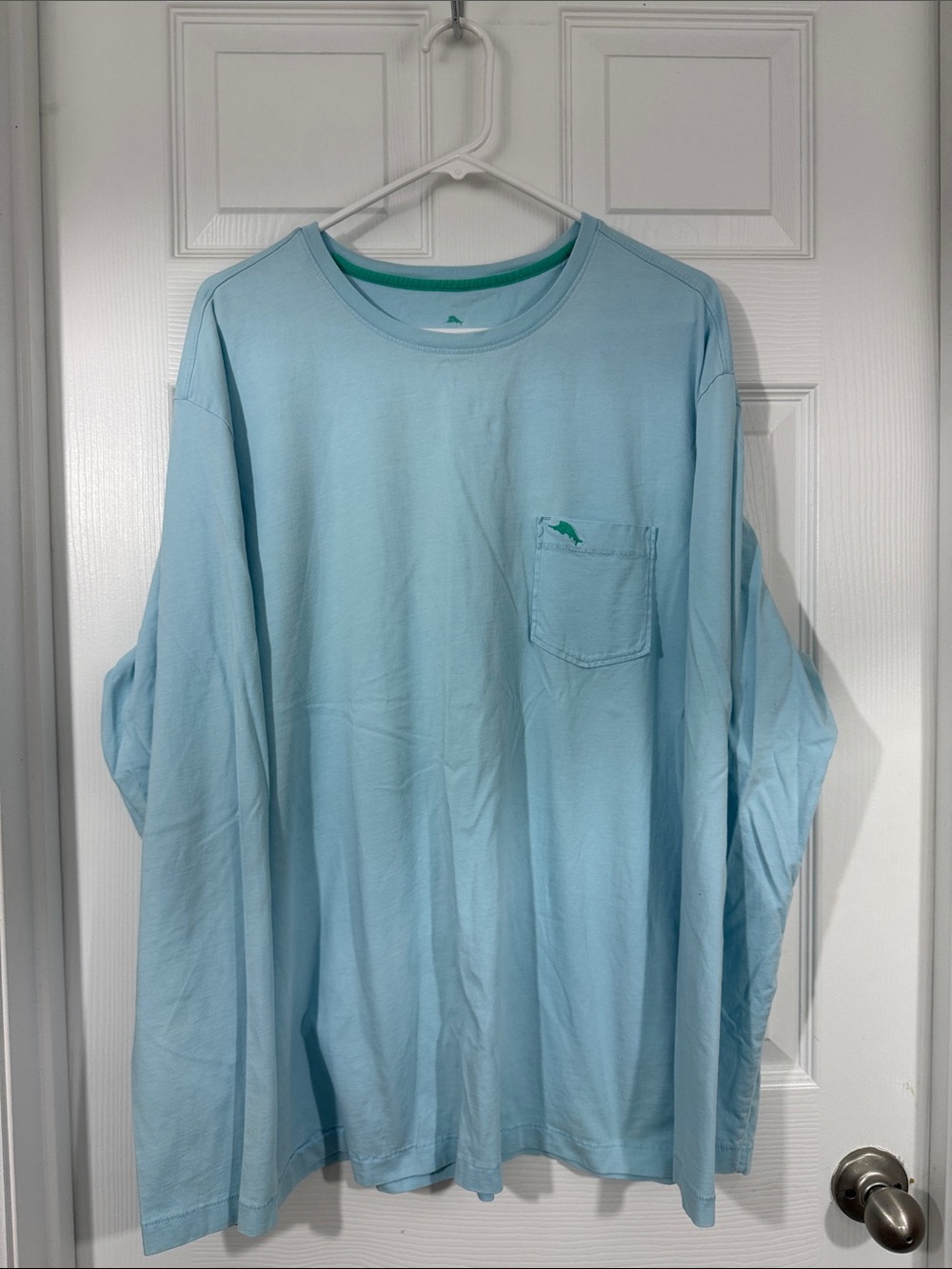 Tommy Bahama men’s longsleeve teeshirt